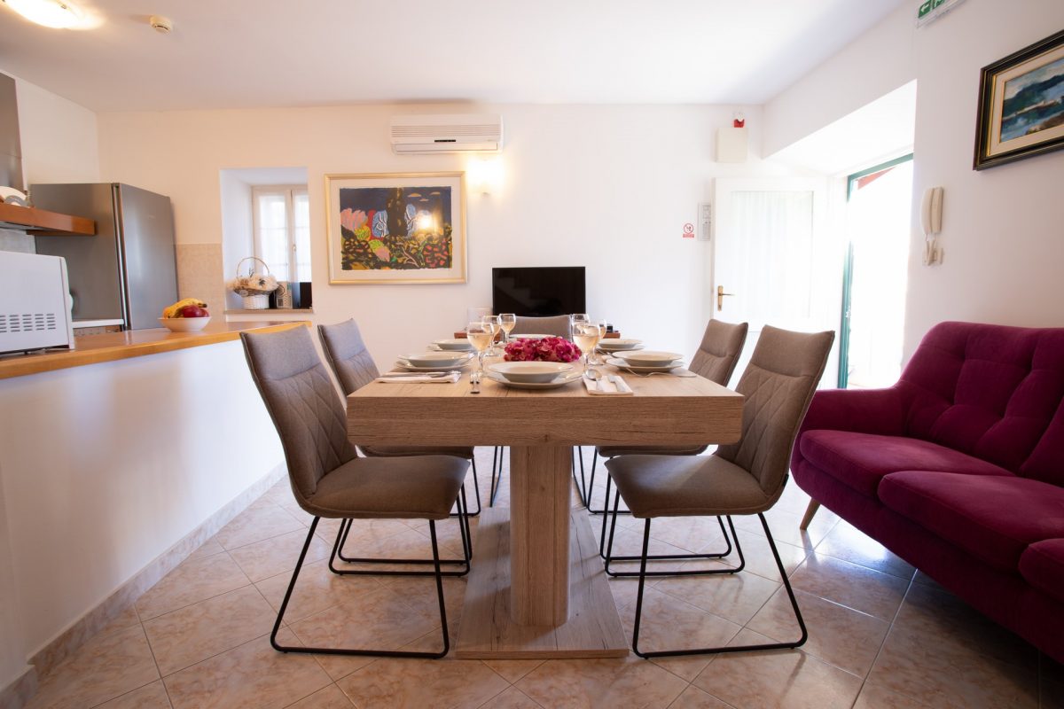 Dining and living room in the Villa Bonaca